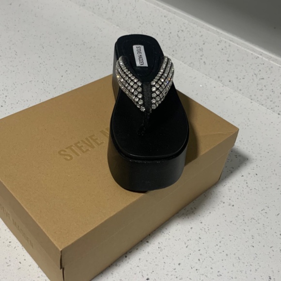 Rhinestone platform sandals - Picture 5 of 6